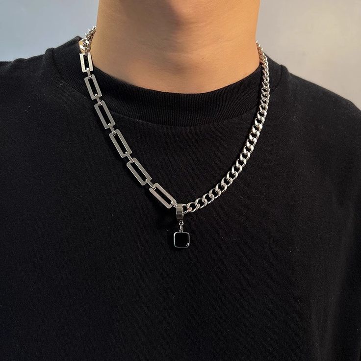 BLACK SEAL – Minimal Dual Chain Necklace