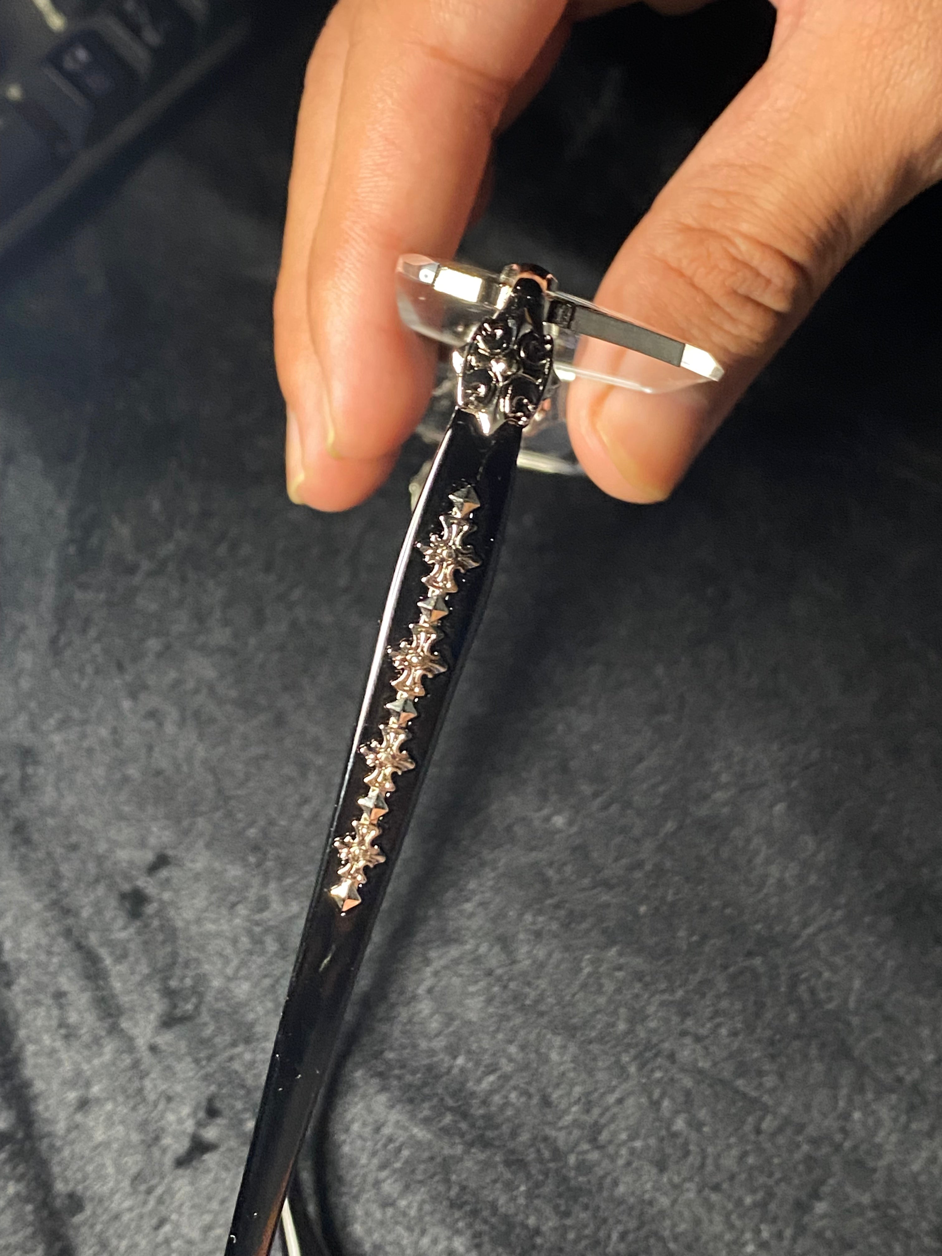 Silver Chrome Heart Rimless