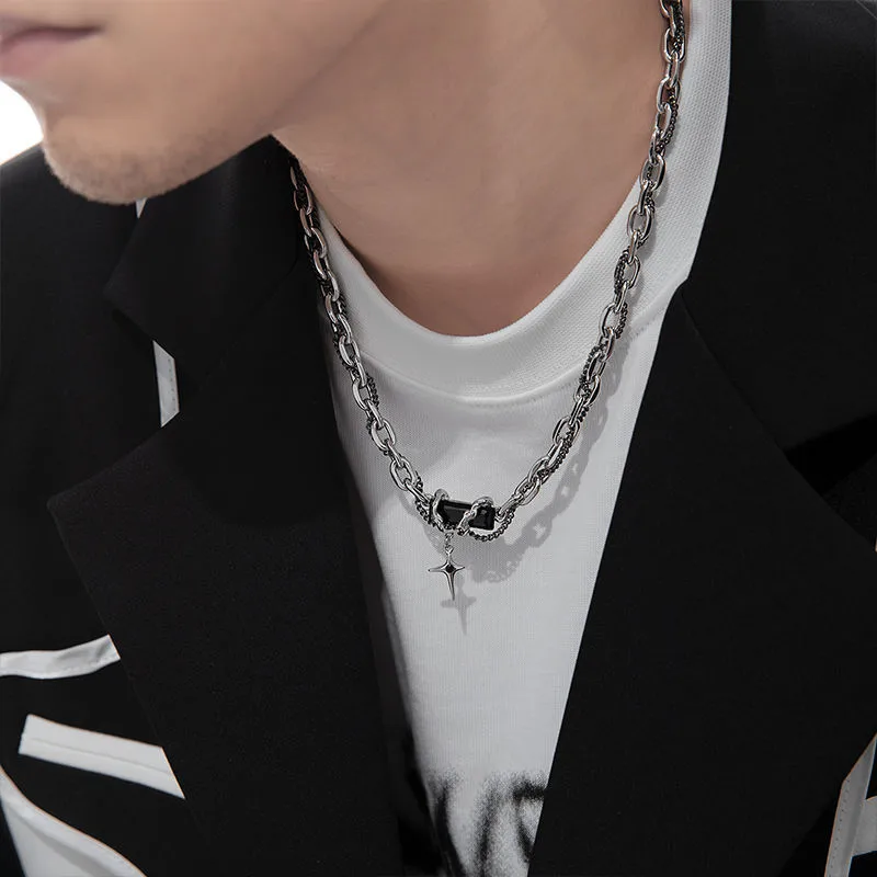 NORTH STAR Chain Necklace