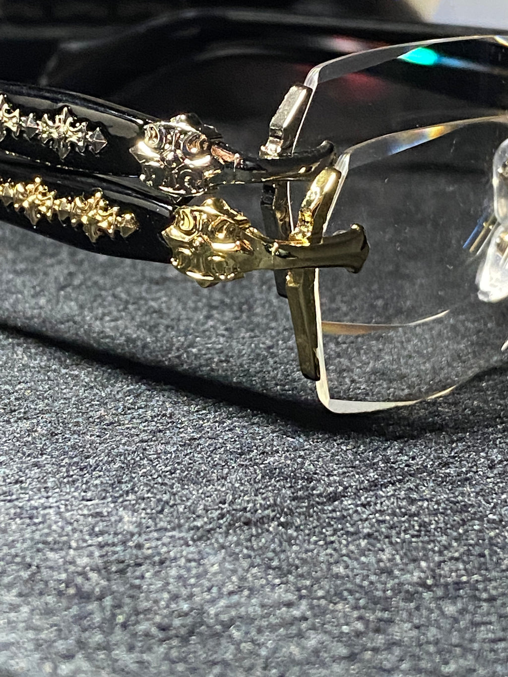 Golden Chrome heart rimless