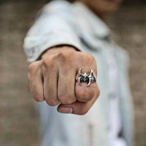 Batman ring 🦇